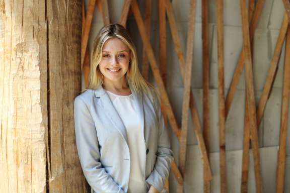 Léa Ferreira fête ce mois-ci ses 5 ans de service !